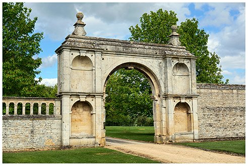 Gate